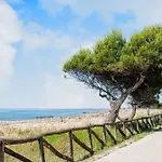 Apartamento In A With Garden Bibione